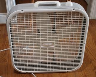 734 - Lasko 20.5 x 18.5 box fan
