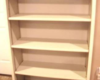 399 - Bookshelf - 60.5 x 12 x 34
