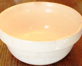 884 - Pottery Mixing Bowl 10 Inch Diameter
