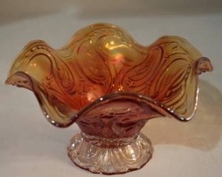 761 - Carnival glass footed bowl, 4.5"
