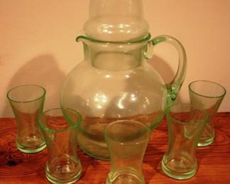 497 - 7pc Green Glass Juice Set
