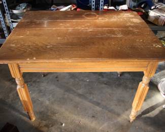 191 - Early Turned Leg Oak Table 29 x 41.5 x 31.5
