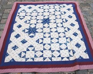 354 - Vintage hand stitched quilt - 70 x 81.5
