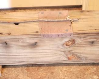 375 - Wood Animal Trap - 20.5 x 6 x 6

