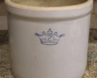 675 - 2 Gallon stoneware crock, 9 x 9.5
