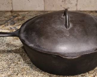 676 - Cast iron skillet with lid, 4 x 12

