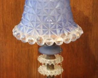 777 - Vintage 13" tall lamp
