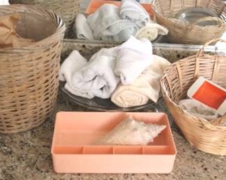 250 - Assorted Items
