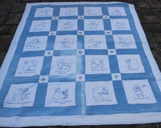 348 - Vintage hand stitched quilt - 77x 61
