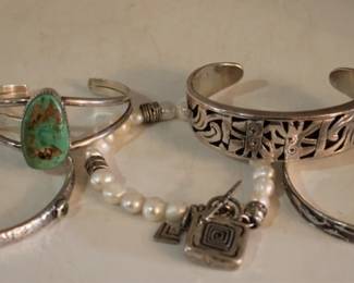726 - 5 925 Sterling bracelets

