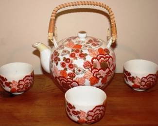 480 - Oriental Tea Set w/ 3 cups
