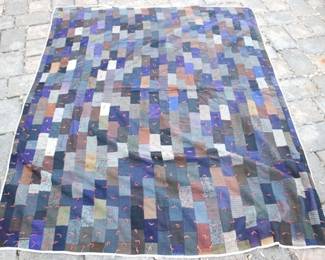 340 - Vintage hand stitched quilt - 82 x 66
