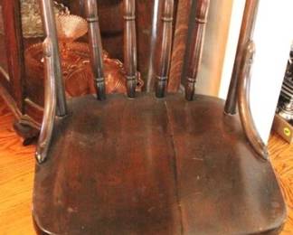 842 - Wooden Chair 33 x 16 x 15.5 Inches
