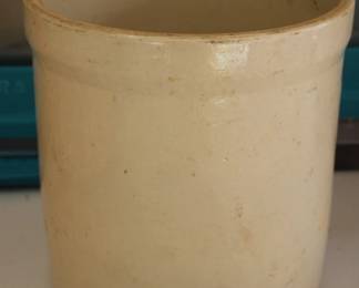 179 - Stoneware Crock 7.5 x 8
