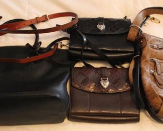 630 - 4 Women's purses
