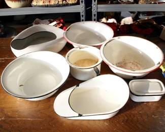 192 - Lot of Assorted Enamelware
