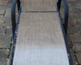 38 - Lounge Chair 39 x 26 x 39 inches
