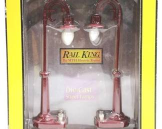 26 - Rail King Die-Cast Street Lamps in Box
