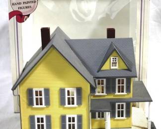 94 - Model Power No. 6354 Grandma Moses House In Box
