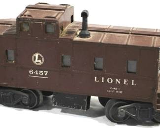 81 - Lionel 6017 Caboose 7 Inches Long O Gauge
