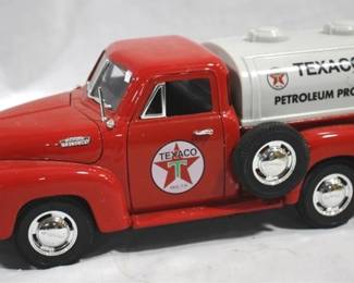 58 - Texaco Tank Truck 1953 Chevrolet 10 Inches Long
