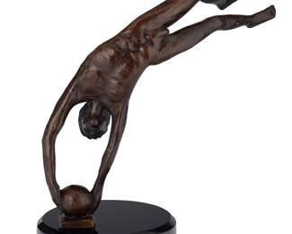 2109
Victor Salmones
1937-1989
Man Balancing On A Ball
Patinated bronze on stone base
From the edition of unknown size and date
Signed and impressed in the casting: C:47 / V. Salmones / 7:10
11.5" H x 12.5" W x 6" D
Estimate: $400 - $600