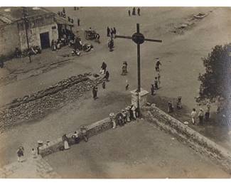 1002
Edward Weston
1886-1958
"Plaza Tepotzotlán" [With People, Horizontal], 1924
Gelatin silver print on paper
Inscribed verso by Felipe Teixidor, "Tepotzotlan / La plaza del pueblo," in India ink, and in blue ballpoint pen by Mona Teixidor, "Edward Weston." The number 48 is written upper right verso in an unknown hand
Image/Sheet: 3" H x 4" W
Estimate: $1,000 - $1,500
