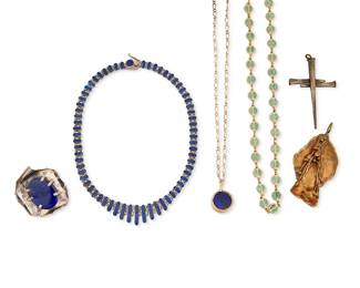 1340
A Group Of Modernist-Style Jewelry
Mid/late 20th century
Two variously marked: Anne Dick / [possibly] CER / Chile
Six works comprising three necklaces including an Anne Dick brass-toned metal and verdigris link necklace (20"-25" L), a Chilean graduated silver necklace with set lapis links (17" L), and a silver-and gold-toned metal lapis pendant on an associated gold-toned metal chain (24" L x 1.25" H), as well as three Modernist pendants including a freeform brass and copper-toned leaf motif pendant (3.5" H x 1.75" W), a silver-toned metal freeform pendant with a large claw-set lapis (2" H x 1.75" W), and a freeform cross pendant (3" H x 2" W), 6 pieces
Estimate: $200 - $300