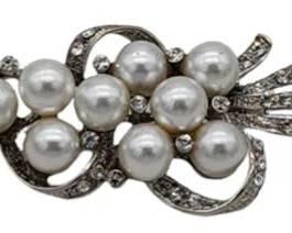 Lot 021   0 Bid(s)
Vintage Bling Brooch