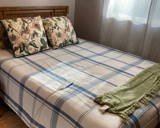 Tempurpedic Mattress And Revision Adjustable Bed Base