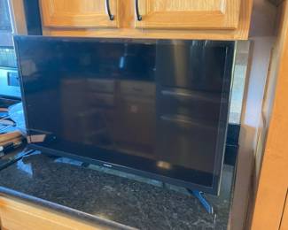 33 in Samsung TV and roku