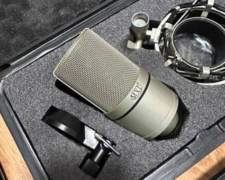 MXL 900 Microphone Stand And XLR Cable