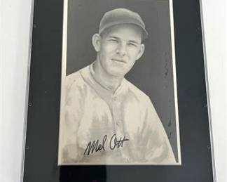Lot 183   18 Bid(s)
Melott 1939 Goudey SGC Graded 5 Very Rare