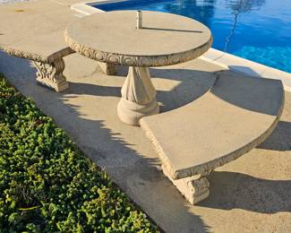 Very Heavy Patio Table - BRING HELP TO MOVE!