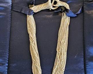 Gold & Silver has been appraised- Have the retail/estate price & spot prices!