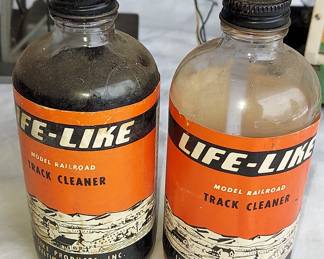 Original train track cleaner