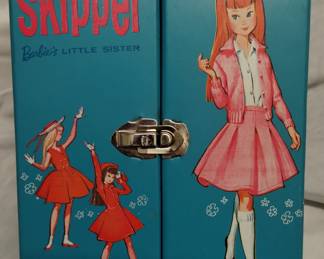 Skipper doll case