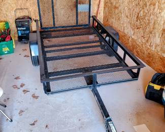 Tractor Supply 5x8 mesh floor utility trailer