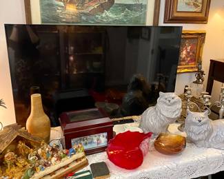 55” Sony flat screen tv with remote 