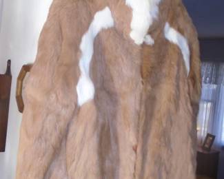 FUR COAT