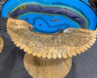 Beautiful Art Glass Illuminated Centerpiece Sculpture