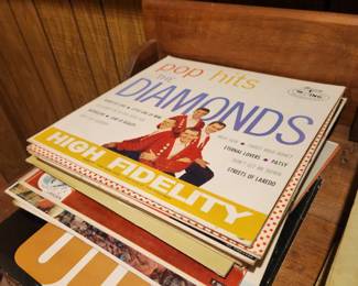 Lots of records, 33 and 78