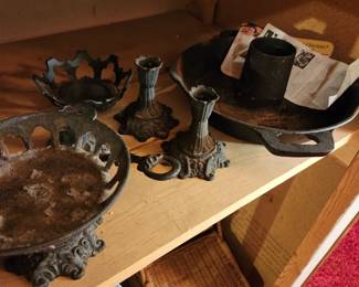 Cast iron pieces 