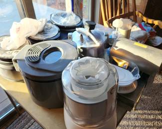 Small kitchen appliances 