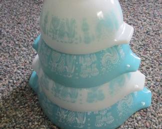 Vintage Butterprint  Pyrex 