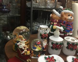 Assorted Xmas decor & more