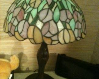 SMALL BRONZE w/STAINED GLASS VINTAGE LAMP