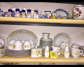 ASSORTED DINNERWARE 
