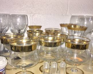 STEMWARE. & APPETIZER w/ICE SERVICERS