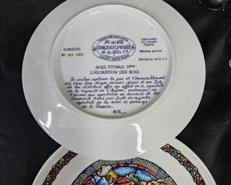 LIMOGES PLATE SET